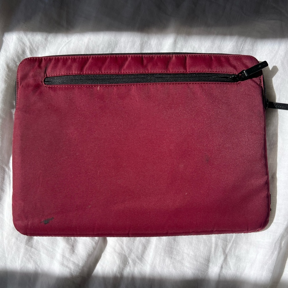 Incase 13” Laptop Case